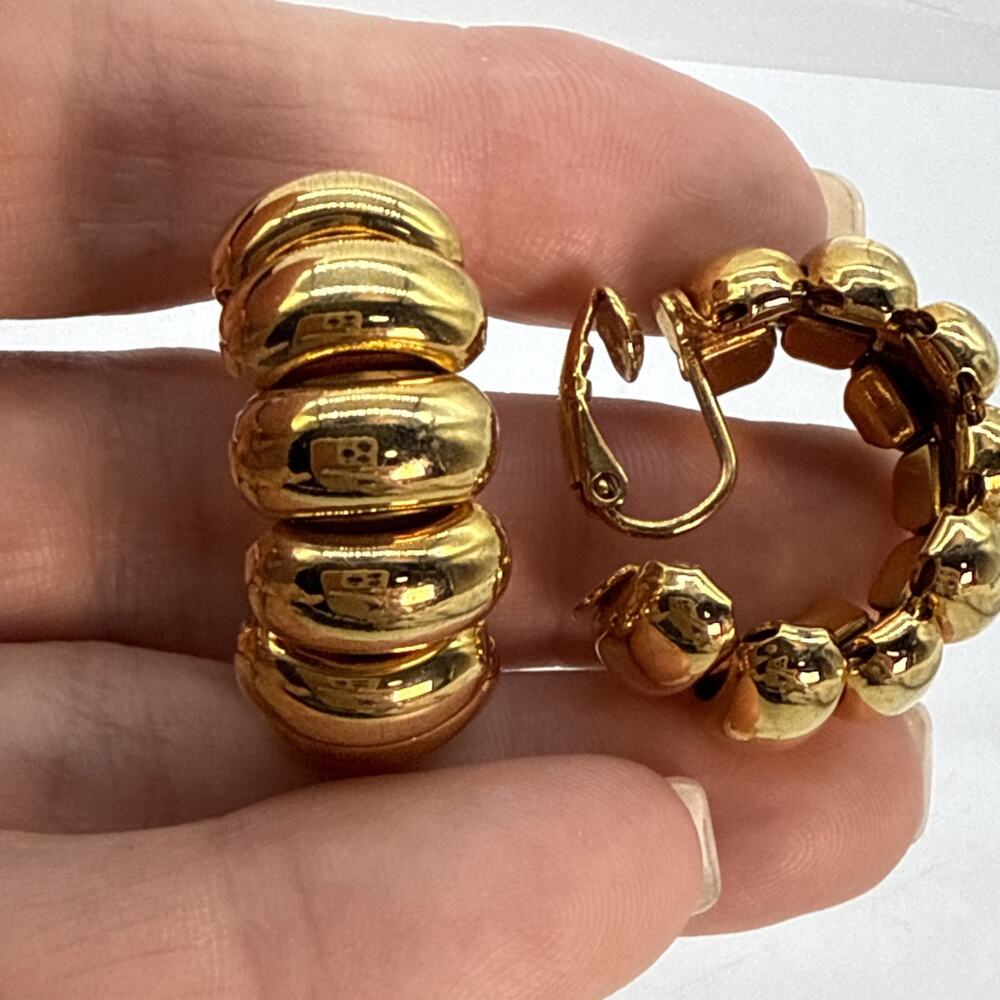 Vintage Avon SP Gold Tone Puffy Segmented Chunky Hoop Earrings Clip On 1"